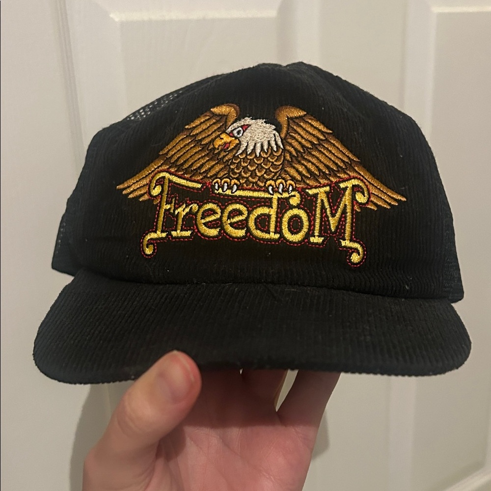 Black Freedom Eagle Trucker Cap corduroy